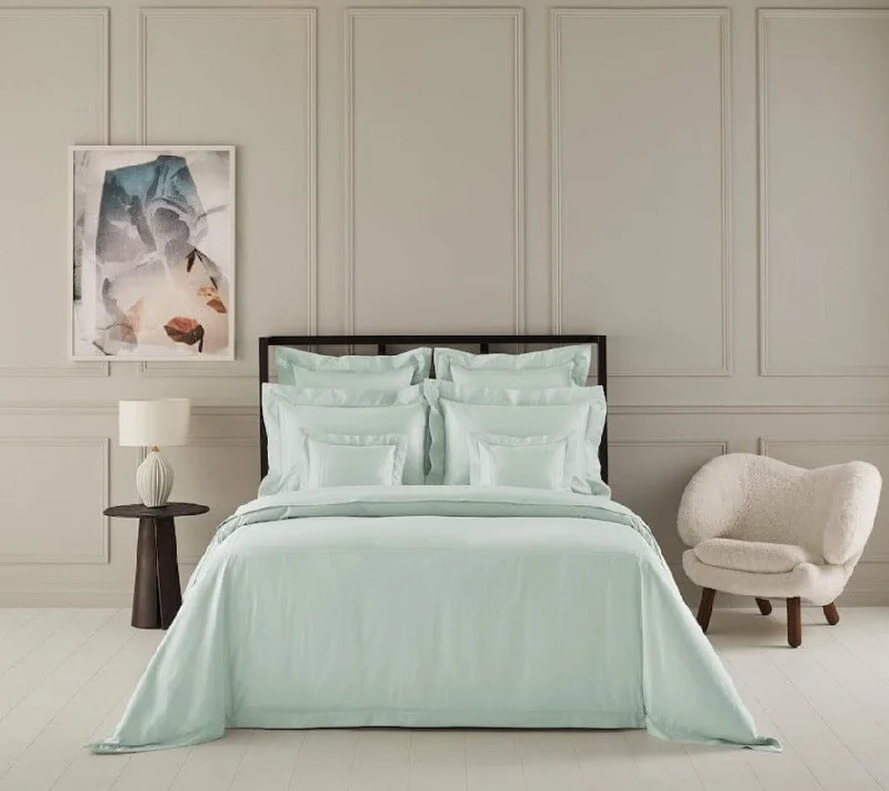 Adagio Amande Bedding by Yves Delorme Couture