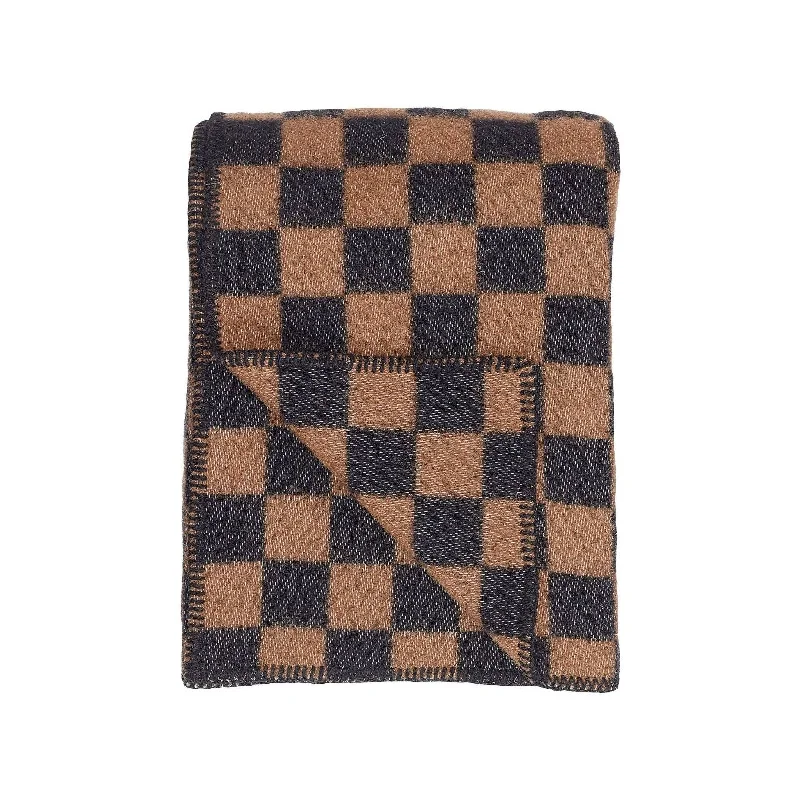 Morgan Throw Blanket: Brown