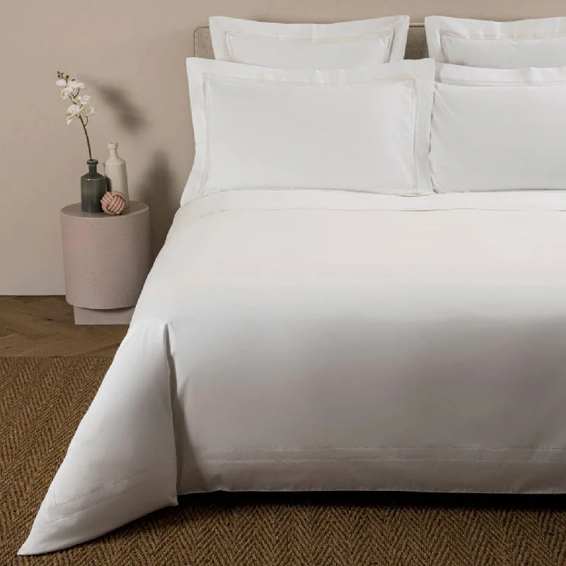 Doppio Ajour White Bedding by Frette