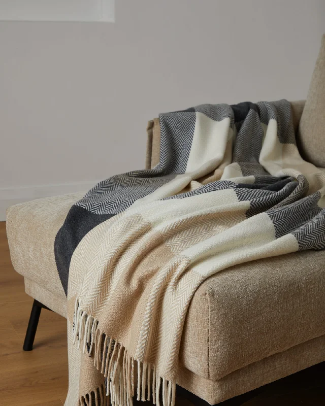 Foxford Lacken Cashmere and Lambswool Throw