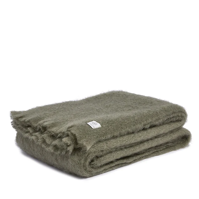 Mohair blanket olive