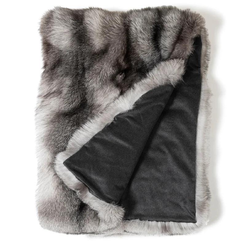 Volpe Dyed Finland Fur and Cashmere Throw